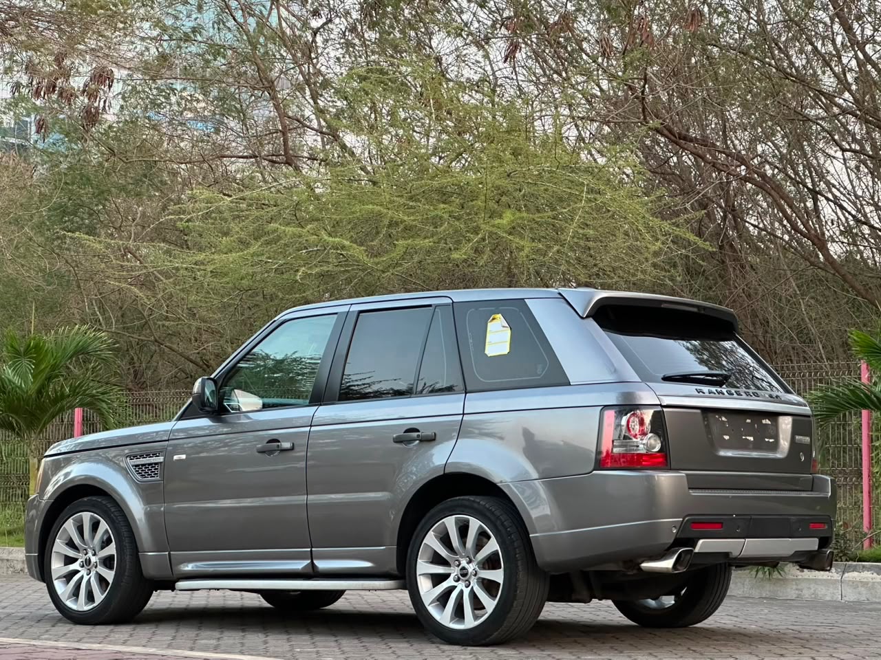 Range sport thumbnail 3
